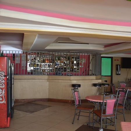 Starehe Link Hotel Найроби Екстериор снимка