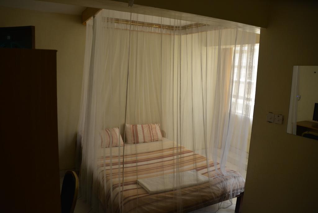 Starehe Link Hotel Найроби Екстериор снимка