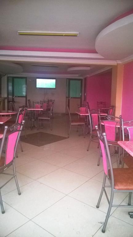 Starehe Link Hotel Найроби Екстериор снимка